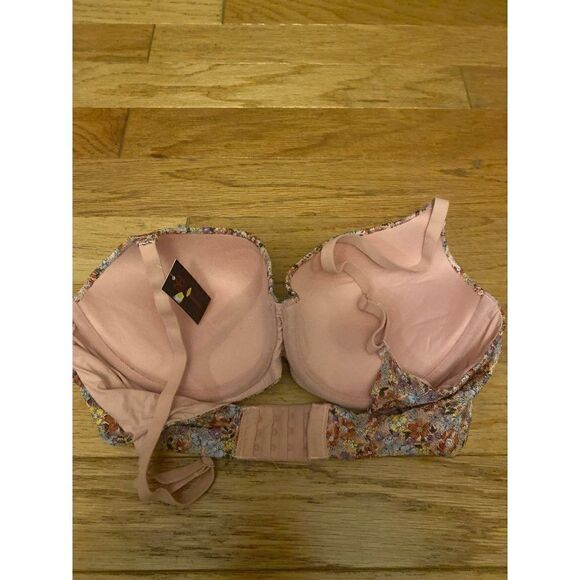 NWT No Boundaries, women's pink lace floral padded, adjustable straps size 34DD - Picture 3 of 4
